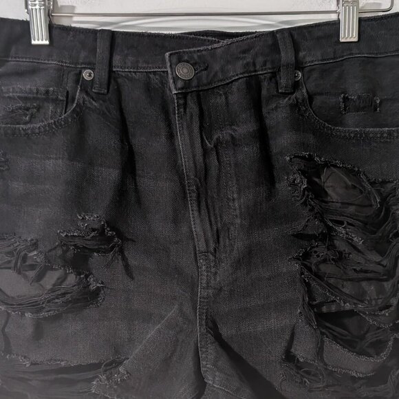 NWT AE | Asymmetrical Waist Distressed Denim Mom Short in Black - Picture 14 of 15